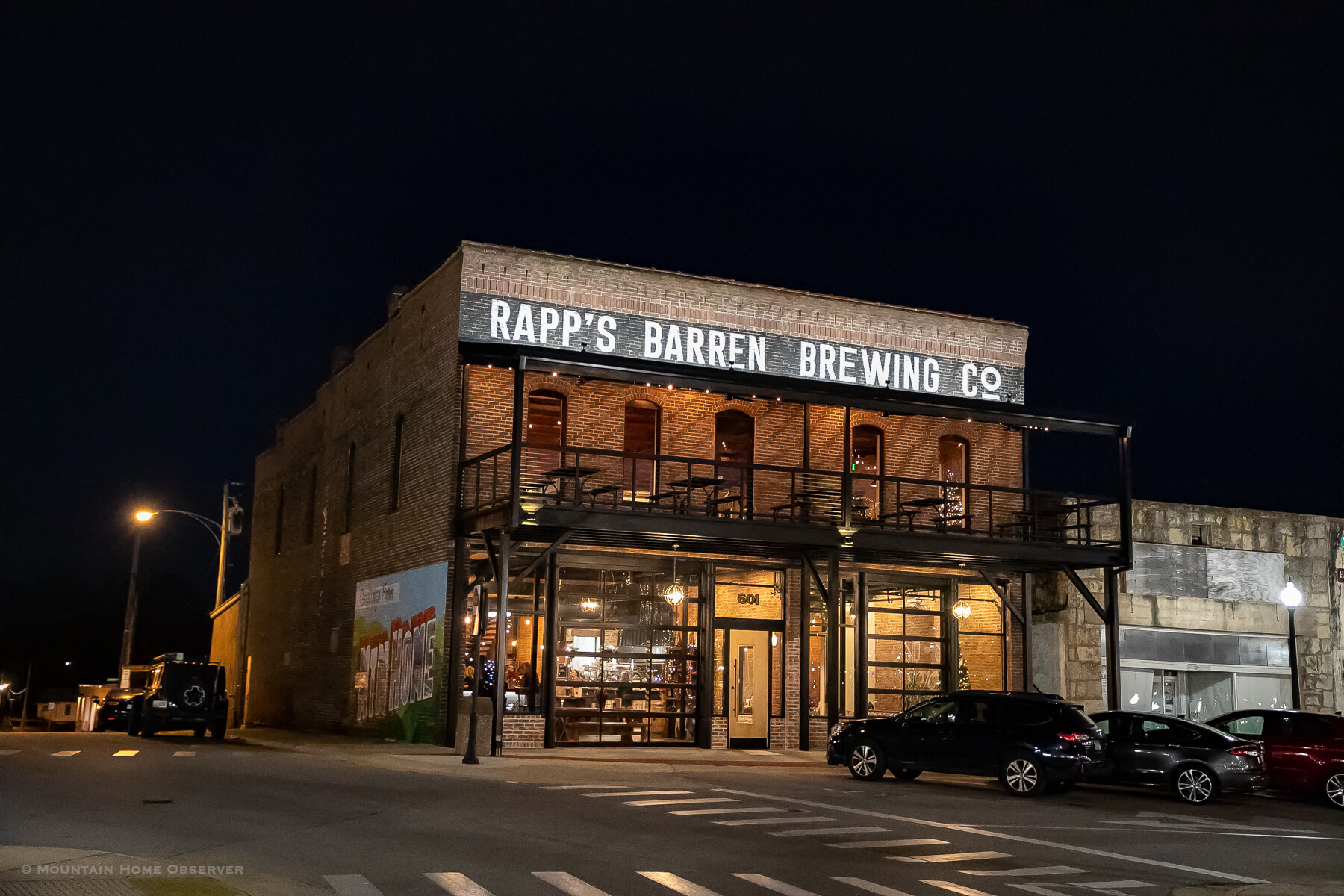 Night time view of Rapp's Barren Brewing Company in Mountain Home, Arkansas.